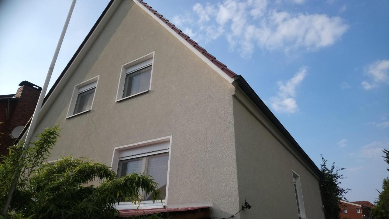 Private Zimmer Bei Der Weser-Ems-Halle Oldenburg Dış mekan fotoğraf