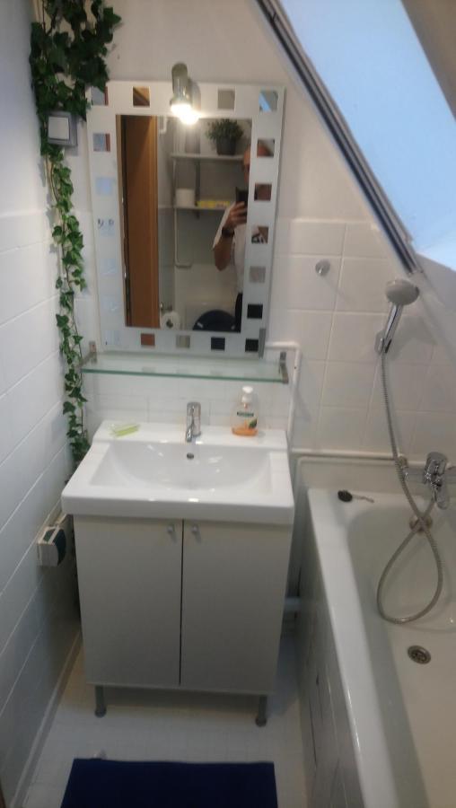 Private Zimmer Bei Der Weser-Ems-Halle Oldenburg Dış mekan fotoğraf